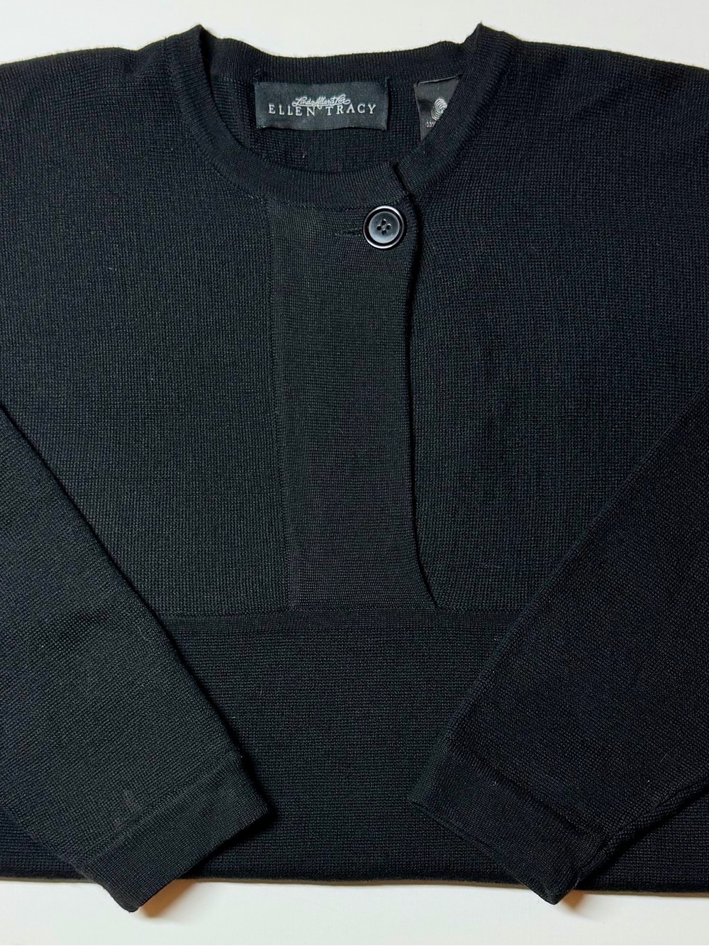 Ellen Tracy 100% Wool Sweater Women’s‎ Medium Black Single Button Henley AS‑IS